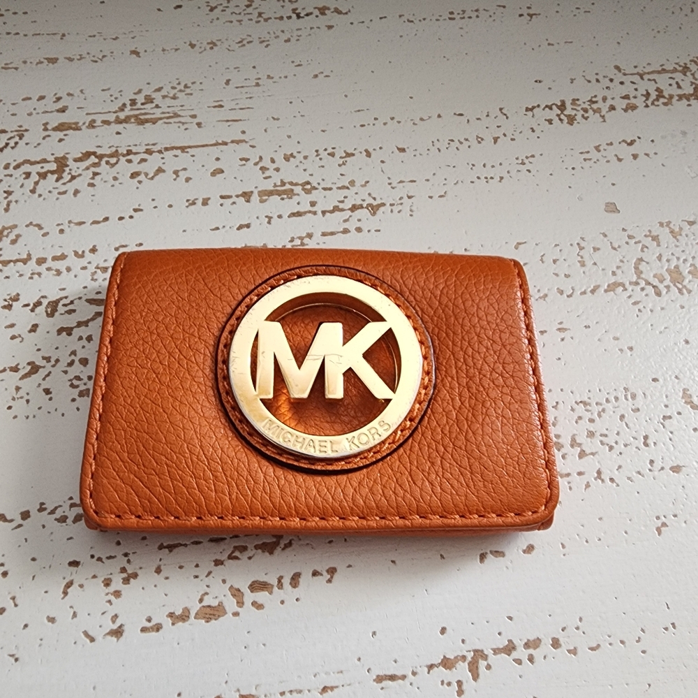 Michael Kors Tangerine and Gold Key Fulton Card Holder